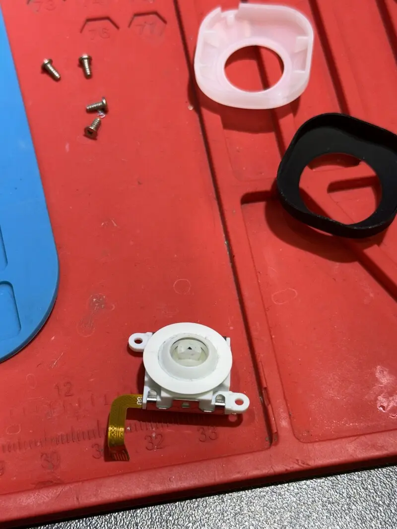 Anbernic RG556 por dentro: El gran problema de sus Joysticks