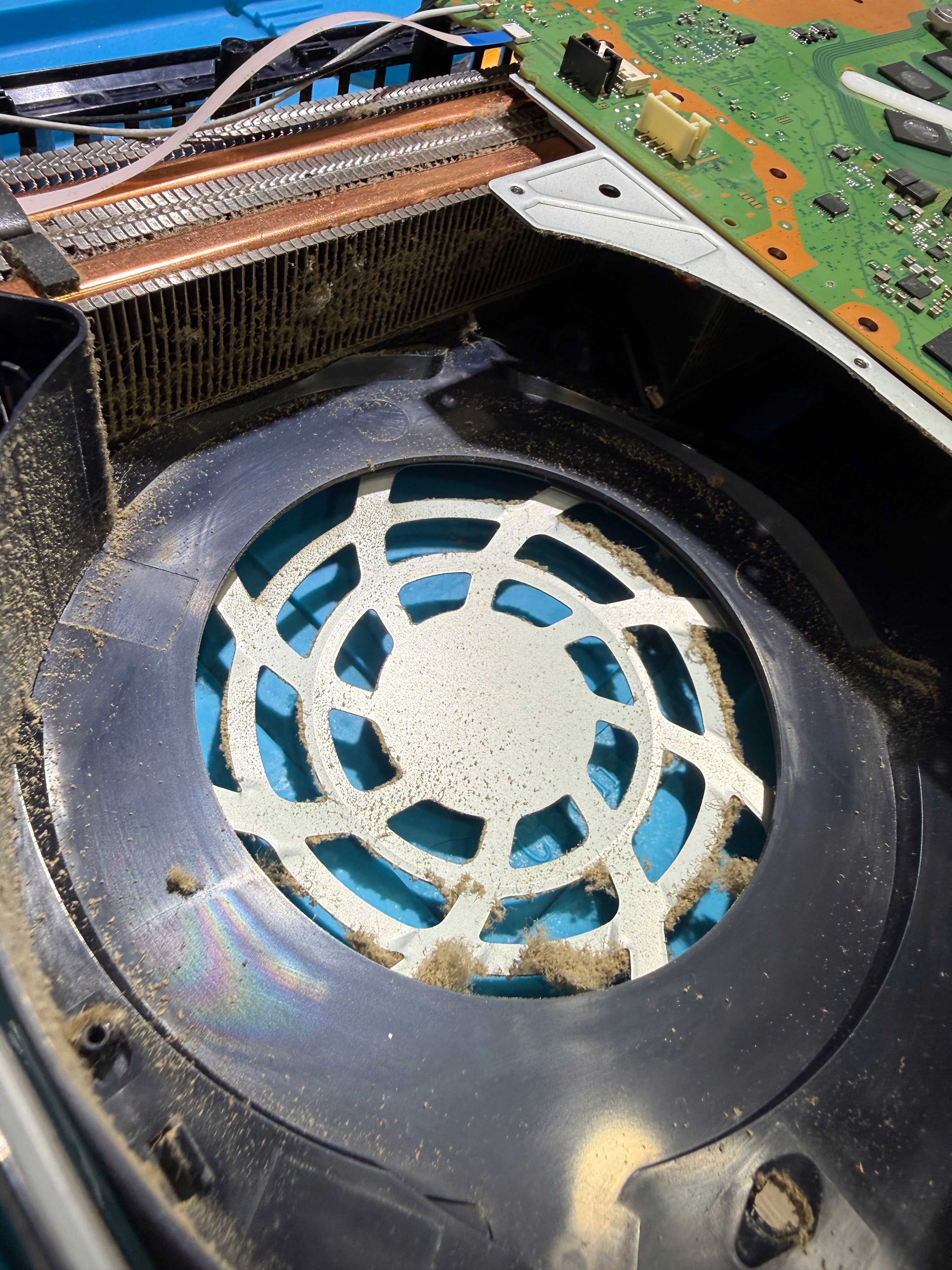 Mantenimiento de consolas en Madrid: Evita averías y sobrecalentamiento